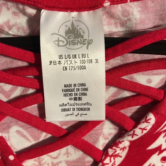 Disney Christmas Shirt NWOT - Picture 3 of 4